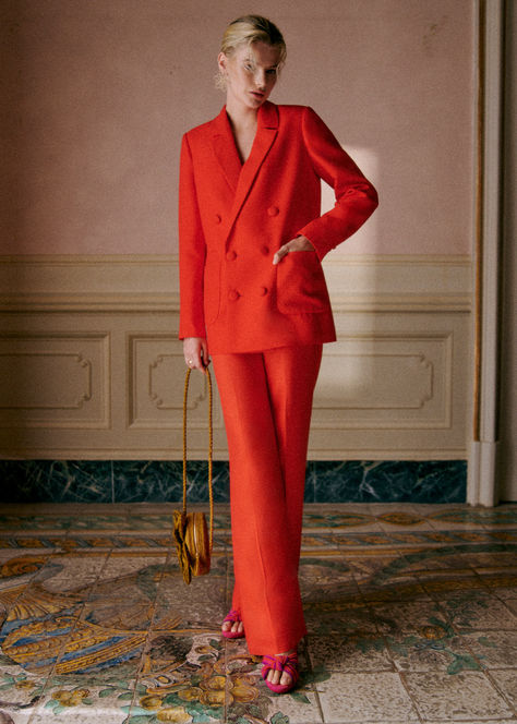 Complete your spring outfit with the Sézane Agnes jacket and Giovanni trousers in striking red. Crafted with meticulous attention to detail, this double-breasted blazer features a classic collar, two sets of buttons on the front, and patch pockets for a timeless appeal. Paired with the stunning red Giovanni trousers, this ensemble combines style and sophistication effortlessly. The perfect wedding guest outfit, elevate your special event with this chic look from our new collection! Sezane Blouse, Smart Jackets, Denim Suit, Mode Abaya, Polo Sweatshirt, Red Suit, Belted Jacket, Knitwear Dress, Coat Design