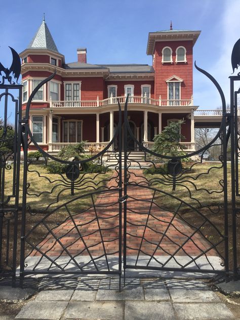 Stephen King House, Extraordinary Homes, Bangor Maine, Maine Travel, House Gate, Front Gate, Front Gates, Bangor, Living The Dream