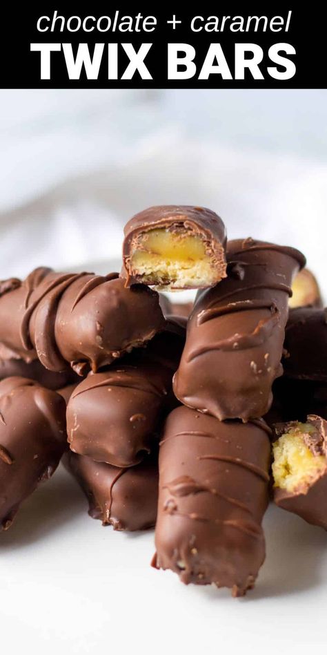 chocolate covered shortbread with caramel bars just like Twix Twix Bites Rolo, Vanilla Wafer Twix Bites, Mini Twix Bites, Pb Max Candy Bar Recipe, Homemade Candy Bar Recipes, Twix Dessert, Chocolate Bar Recipes, Candy Bars Ideas, Twix Bars Recipe