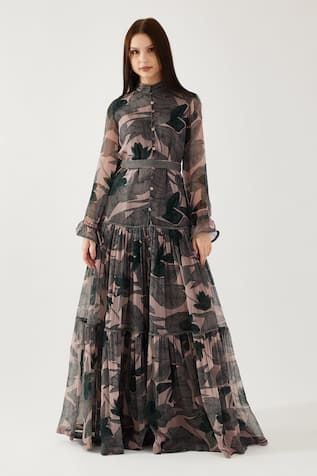 Buy Yellow Chiffon Printed Floral Round Midi Dress For Women by KoAi Online at Aza Fashions. Elegant Silk Dresses, Peach Maxi Dresses, Tie Up Dress, Chiffon Floral, Peach Dress, Floral Dresses Long, Maxi Dress Evening, Collar Pattern, Tiered Maxi Dress