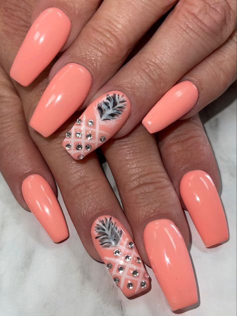 Pineapple Nails Design, Pineapple Nail Design, Pineapple Nail Art, Pineapple Nails, Disney Acrylic Nails, Cruise Nails, Cute Nail Polish, Nails Beautiful, Seasonal Nails