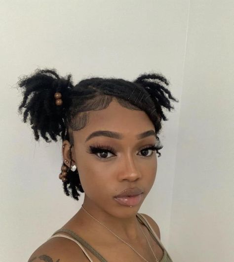 Locs Styles For Black Women Short, Short Locs Hairstyles For School, Styling Short Locs Black Women, Locs Styling, Dreads Short Hair, Short Dreadlocks Styles, Short Locs, Loc Hairstyles, Dreads Girl