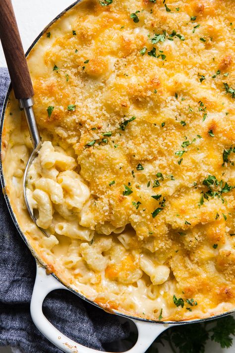 Classic Baked Macaroni and Cheese by The Modern Proper. This baked macaroni and cheese recipe is a throwback to a childhood classic with an extra cheesy, velvety sauce and all the crispy crusty parts everyone will fight over. Crispy Baked Macaroni And Cheese, Mac And Cheese Crispy Top, Mac And Cheese Variations, Best Ever Baked Macaroni And Cheese My Incredible Recipes, Mac Abd Cheese, Pasta Buffet, Baked Mac And Cheese Recipe, Easy Mac And Cheese, Creamy Macaroni And Cheese