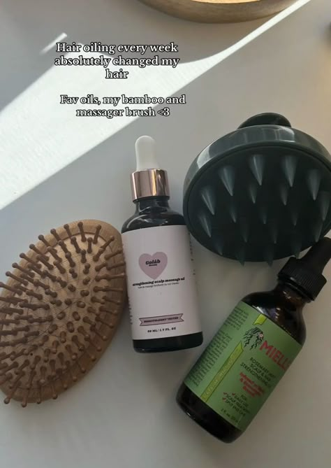 Hair Oiling, Feminine Makeup, Healthy Hair Routine, Natural Hair Growth Tips, Everyday Makeup Tutorials, Body Hygiene, Hair Wash, Hair And Makeup Tips, Hygiene Routine