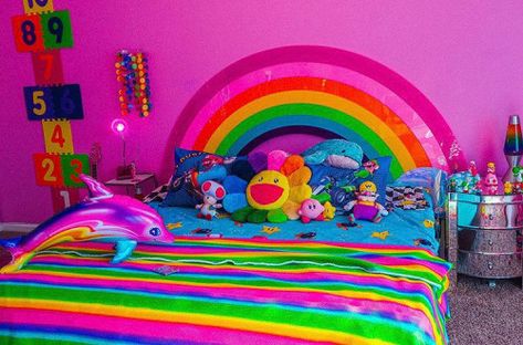 Kidcore Bedroom, Kidcore Room, Cute Home Decor Ideas, Y2k Rainbow, Mode Harajuku, Kidcore Indie, Colorful Vibes, Rainbow Bedroom, Soft Kidcore