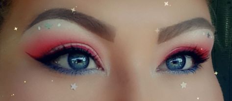 Red White And Blue Eye Makeup, Red White Blue Eye Makeup, Red And Blue Makeup Looks, Red And Blue Eyeshadow Looks, Red White And Blue Eyeshadow, Blue And Red Makeup, Red And Blue Eyeshadow, Red White And Blue Makeup, Makeup Competition