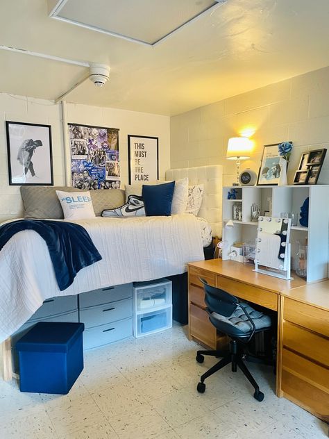 Blue And Grey Dorm Room Aesthetic, White And Navy Dorm Room, Blue And Black Dorm Room Ideas, College Dorm Astethic, Navy Blue Dorm Room Ideas, Navy And White Dorm Room, Navy Blue Dorm Room Aesthetic, Blue And White Dorm Room Ideas, Dorm Room Ideas Blue And White