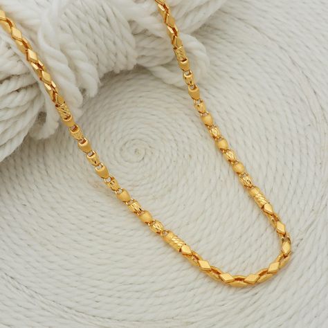 22k Gold Chain Necklace, Gold Indian Jewelry, 22k Gold Chain, 22k Gold Bracelet, Real Gold Chains, Gold Jewelry Stores, Septum Jewelry, Gold Jewellery Design Necklaces, Link Chain Necklace