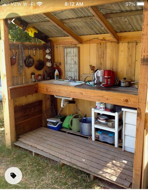 Rv Outdoor Kitchen Ideas, Rv Outdoor Kitchen, Camping Kitchen Set Up, Off Grid Kitchen, Outdoor Camping Kitchen, Canning Kitchen, Kitchen Set Up, Outdoor Kitchen Ideas, Outdoor Sinks