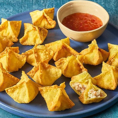 Shrimp Rangoon, Vegetarian Thanksgiving Sides, Thanksgiving Bread Recipes, Recipes For Turkey, Easy Thanksgiving Appetizers, Thanksgiving Vegetables Side Dishes, Cheese Puffs Recipe, Best Thanksgiving Appetizers, Thanksgiving Appetizers Easy