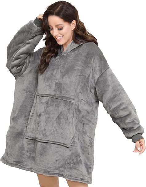 Women Onesized Wearable oodie Blanket Super Soft Warm with Giant Pocket Plush Fleece One Size Cosy Hoody Jumper Blanket Fit for Adults Women Teens Indoor Outdoor Sweatshirt Blanket, Oversized Blanket, Blanket Hoodie, Hoodie Blanket, Cozy Flannel, Wearable Blanket, Clothing Size Chart, Womens Clothing Sizes, Oversize Hoodie