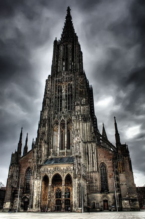 Ulm Cathedral / Ulmer Münster | by bartek.langer Ulm Cathedral, Majestic Architecture, Dreamy Destinations, Cathedral Architecture, Sacred Architecture, Sacred Spaces, Temple Architecture, Cologne Germany, Old Churches