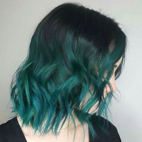 Jade hair Green Hair Ideas, Pastel Hair Ombre, Teal Ombre Hair, Short Green Hair, Silver Ombre Hair, Dark Green Hair, Dyed Hair Pastel, Teal Hair, Neon Hair