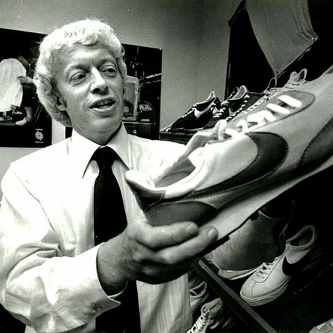 This is Nike's co-founder, Phil Knight. Today, Knight is a #billionaire at the helm of the world's No. 1 athletic-shoe company. How did he get his start? With a $500 investment from his former track coach. Knight took that money and began selling shoes from the trunk of his car, and he didn't stop hustling until he transformed Nike into the $91 billion company that it is today. What could you do with $500? 🤔 Yeezus Album Cover, Kareem Abdul-jabbar, Nike Air Max 360, Hip Hop Sneakers, Hop On Pop, Phil Knight, Sell Shoes, Graffiti Writing, Nba Art