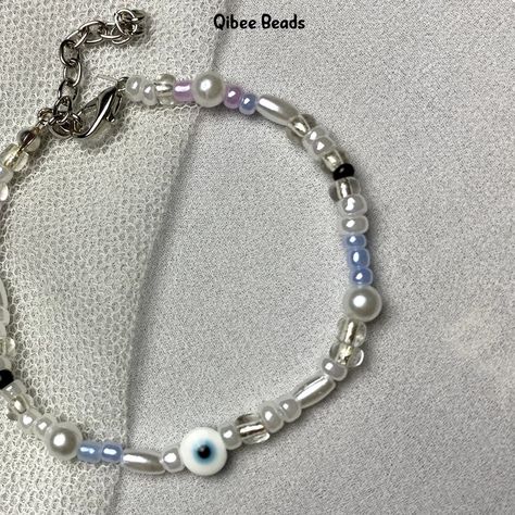 Simple Bracelet Ideas Beads, Simple Bracelets Diy Beads, Simple Beads Bracelet, Manik Manik, Gelang Beads, Bead Bracelet Design Ideas, Beads Accessories, Jewelry Kpop, Diy Beaded Rings