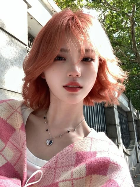 Blue And Pink Hair, Female Pose Reference, Casual Hairstyles, Redhead Girl, Hair Reference, Short Hair Styles Easy, Hair Inspo Color, Aesthetic Hair, Hairstyles Haircuts