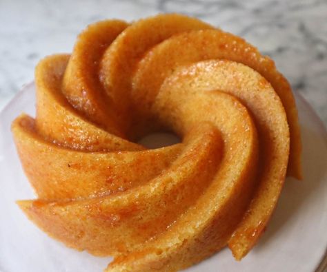 Haitian Cake Recipe - Eat Dessert First Haitian Cake Recipe, Haitian Cake, Orange Bundt Cake, Vanilla Extract Recipe, Coconut Candy, Haitian Food Recipes, Pound Cake Recipe, Rum Cake, Caking It Up