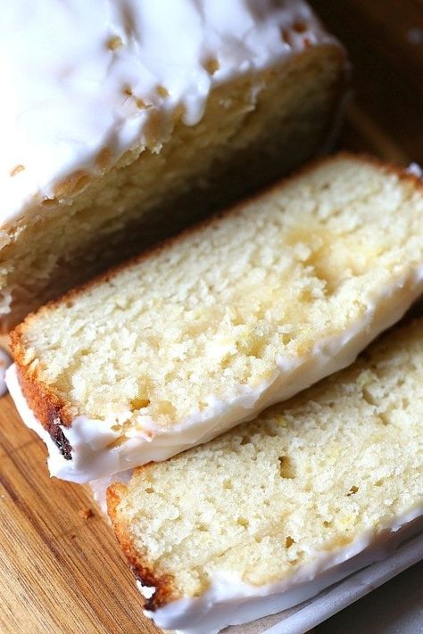 Easy Lemon Cake Recipe, Lemon Cake Easy, Cookies And Cups, Lemon Pound Cake Recipe, Lemon Cake Recipe, Light Desserts, Lemon Pound Cake, Lemon Desserts, Pound Cake Recipes