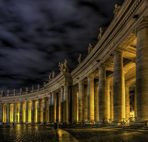 St Peter's square at night St Peters Square Vatican City, St Peters Square, Vatican Rome, Travel Photography Europe, Saint Peter Square, Richard Sherman, Autumn Evening, St Peters, Italy Holidays