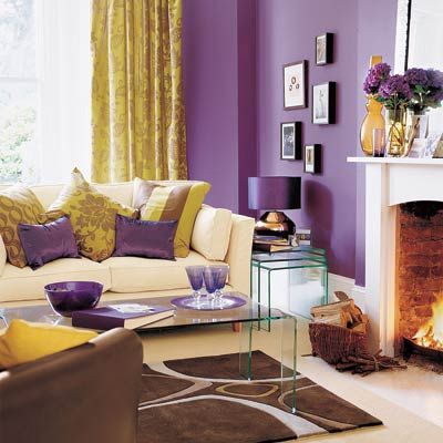 Editors' Picks: Our Favorite Colorful Living Rooms - This Old House Deco Violet, Purple Living Room, Purple Curtains, Living Room Decor Colors, Purple Rooms, Bad Inspiration, Trendy Living Rooms, Room Color Schemes, Purple Walls