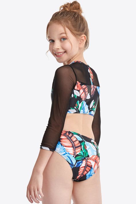 Women's Swimsuits - Shop Stylish Swimwear at ChiqueChics – chiquechics Printed Beach Dresses, Lake Pictures With Friends, Stylish Lifestyle, Pictures With Friends, Trendy Bikinis, Lake Pictures, Cut Out Swimsuits, Cutout Design, Sunny Beach