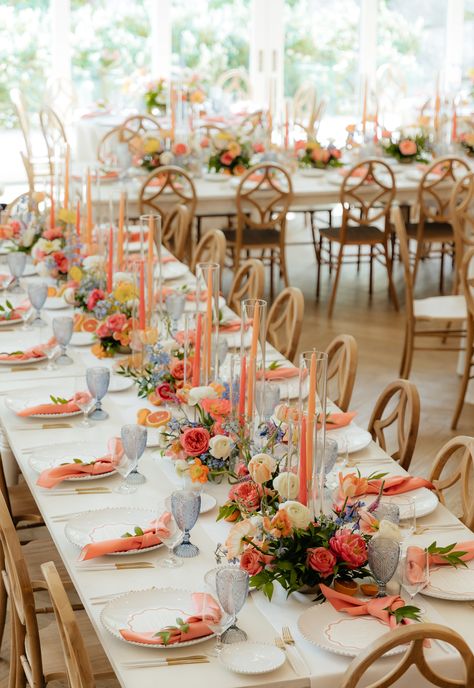 Garden Of Eden Wedding, Sunset Wedding Theme, Orange And Pink Wedding, Pantone Colour Of The Year, Citrus Wedding, Tafel Decor, Coral Wedding, Sunset Wedding, Garden Party Wedding