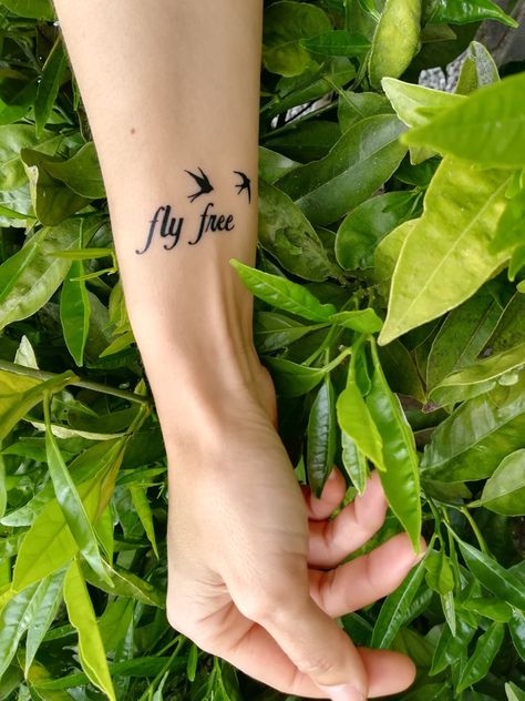 Fly free tattoo Flying Free Tattoo, Fly Free Tattoo, Fly High Tattoo, Fly Tattoo, Flying Tattoo, Maybe In Another Life, Fly Free, Free Tattoo, Sister Tattoos