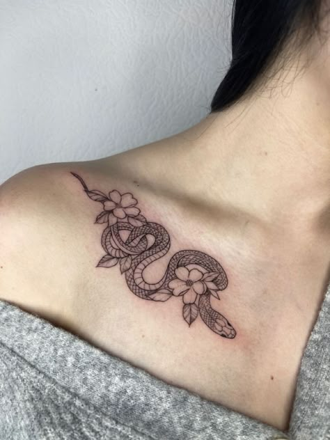 Snake Clavicle Tattoo, Snake Chest Tattoo Female, Collar Bone Snake Tattoo, Neck Snake Tattoo, Jameson Tattoo, Snake Collar Bone Tattoo, Collarbone Snake Tattoo, Snake Shoulder Tattoo, Tattoo Cobra