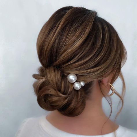 PA BRIDAL HAIR AND MAKEUP on Instagram: “A bun made for any BRIDE 🤍 Hair by @glossedbyjillian” Bridal Hair Pearls, Ponytail Bridal Hair, Hair Pearls, Bridal Stylist, Shot Hair Styles, My Signature, Bridal Hair And Makeup, Hair And Makeup, Bride Hairstyles