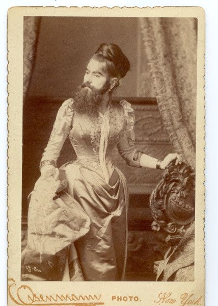 The Bearded Lady  Annie Jones (c. 1860 – 1902) was an American bearded woman, born in Virginia. She toured with showman P. T. Barnum as a circus attraction. It is unconfirmed if this was a case of hirsutism or an unrelated genetic condition that affects children of both sexes and continues into adult years. The Bearded Lady, Steampunk Circus, Vintage Beard, Human Oddities, Victorian Ladies, Bearded Lady, The Greatest Showman, Vintage Circus, Comme Des Garcons