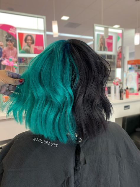 Half teal half black textured bob Half Black Half Teal Hair, Teal Split Dye Hair, Half Teal Half Black Hair, Teal Color Block Hair, Half And Half Colored Hair, Half Blue Half Black Hair, Teal And Black Hair, Black And Teal Hair, Teal Hair Streaks