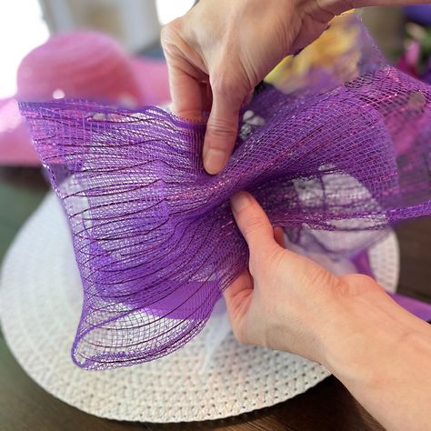 Kentucky Derby Hats — Inspiration Apron Diy Derby Hat Ideas, Kentucky Derby Hats Diy Ideas, Derby Hat Diy, Kentucky Derby Diy, Diy Kentucky Derby Hat, Diy Tea Party Hats, Kentucky Derby Party Hats, Derby Hats Diy Ideas, Kentucky Derby Hats Diy