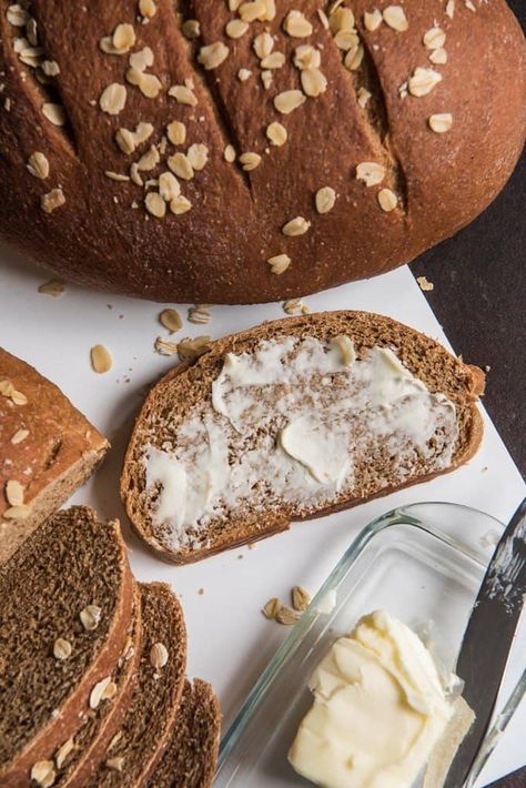 Sweet Molasses Brown Bread, Gingerbread Biscotti, Molasses Bread, Brown Bread Recipe, Grit Cakes, Chicken Gyro, Honey Wheat Bread, Bread Loaves, Irish Beef