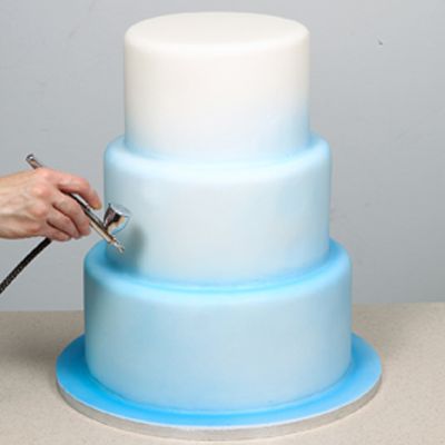 Moody Blues Airbrushed Cake Tutorial by Lisa Munro, Airbrushes.com Air Brushed Cakes Ideas, Airbrushing Cakes For Beginners, Airbrush Cupcakes, Air Brush Cakes, Airbrush Cakes Beginner, Airbrush Cake Designs, Cake Decorating Airbrush, Airbrushed Cakes, Airbrush Cake