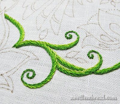 Embroidery Vines And Flowers, Embroidery Vines, Embroider Jeans, Bordado Jacobean, Surface Embroidery, Thread Craft, Needlework Ideas, Stem Stitch, Garden Embroidery