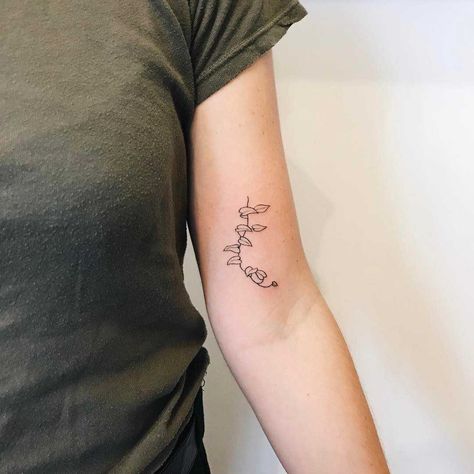 Hand-poked devils ivy tattoo by Kelli Kikcio Ivy Leaf Tattoo Simple, Ivy Plant Tattoo, Ivy Leaves Tattoo, Ivy Leaf Tattoo, Ivy Vine Tattoo, Ivy Tattoos, Poison Ivy Tattoo, People Tattoos, Plant Sleeve