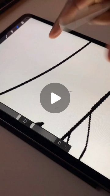 Digital Art on Instagram: "Great Video 🔥❤ By @lorenzocreatess Did you know about this one?   Day 10, made sure i made up for missing one day by doing two reels today! This was something i was struggling with for so long! So here a tutorial to help the rest of you using procreate! .⁣ .  .  .  .  #procreatelettering #procreateartists #procreatesketches #procreatepro #ipadproprocreate #letteringprocreate #procreatecommunity #procreatevideos #procreateportraits #procreatepocketapp #digitalartwork #digitalartworks #digitalartpainting #digitalartdrawing #digitalarttutorial #digitalartistsofinstagram #digitalartdrawing #digitaloilpaint #digitalpaintingsoninstagram #digitalillustrationoftheday #ipadartistsanddesigners #ipadprotattooartist" Procreate App Tutorial, Pocket App, Procreate Ipad Tutorials, Ipad Tutorials, Using Procreate, Procreate Lettering, Procreate Ipad, Procreate App, Digital Art Tutorial