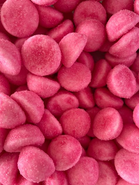 Pink tagada, sweet bonbon, pink & pik Tout Rose, Color Party, What Is, Job Ads, Rose Bonbon, Sour Candy, Beauty Standards, Authentic Self, Pretty Patterns