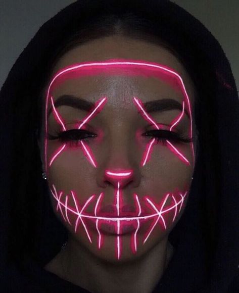 Purgecostume Halloween Girl Makeup, Purgecostume Halloween Diy, Purg Halloween Costumes, Purgecostume Halloween Girl, Neon Skeleton Makeup, Halloween Make Up Ideas Easy, Purgecostume Halloween Makeup, Neon Halloween Makeup, Haloween Mackup Ideas