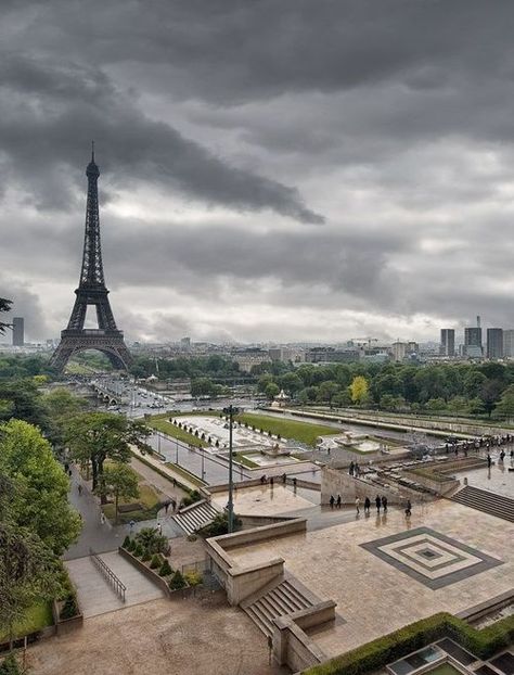 1 Place du Trocadéro, Paris XVI | When n Paris Directed By Sofia Coppola, Trocadero Paris, Paris Travel Photography, Paris Tour Eiffel, I Love Paris, Sofia Coppola, 1 Place, Paris Travel, France Travel