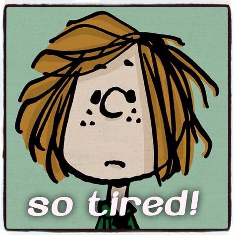 So tired! Peppermint Patty Peanuts, Snoopy And Charlie Brown, Peppermint Patty, Peanut Gang, Snoopy Funny, Peanuts Cartoon, Snoopy Images, Snoopy Quotes, It's Monday