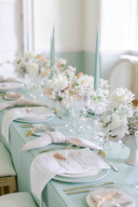 Pastel Wedding Table Decor Green Wedding Reception Decor, Pale Green Wedding, Pastel Wedding Table, Green Wedding Reception, White Hydrangea Wedding, Green Wedding Inspiration, Reception Tablescapes, Green Tablecloth, Green Themed Wedding