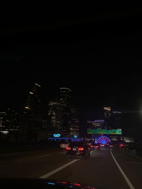 Nighttime Car Rides Aesthetic, Houston Night Aesthetic, Houston City Aesthetic, Visionboard Aesthetic Pictures, Night Time Wallpaper, Night City Life, Peace Photos, Nighttime City, Us Bucket List