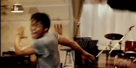 BOSS Tony Jaa Gifs - Gallery Tony Jaa, Martial Arts Gif, Funny Christmas Jokes, Mixed Martial Arts Training, Self Defense Moves, Kung Fu Movies, Martial Arts Movies, Christmas Jokes, Street Fighter Art