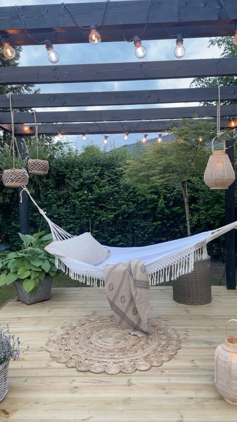 Pergola Hammock, Wooden Gazebo, Backyard Pergola, Backyard Decor, Santorini, Hammock, Garden Ideas, Gazebo, Pergola