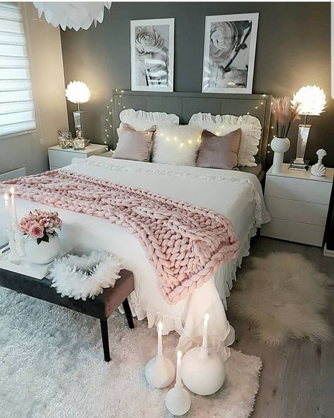 Credit 📷 @merals_home #bedroomdecor #bedroom #inspire_me_home_decor #interiordesign #interiorstyling #interiordecor #interiordesigner Design Ložnic, Decor Ikea, Cute Bedroom Ideas, Girl Bedroom Designs, Teen Bedroom Decor, Girl Bedroom Decor, Cute Room Decor, Bedroom Decoration, Cozy Room