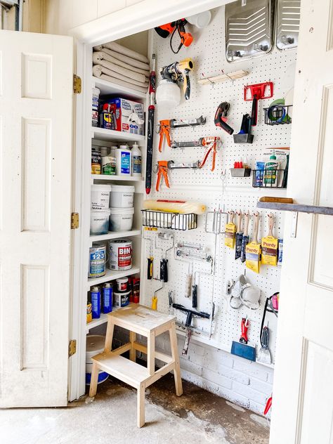 Paint Tools Organization, Paint Supply Organization Garage, Pegboard Hacks Garage, Organizing Paint Supplies Garage, Painting Supply Storage, Storage For Paint Supplies, Paint Storage Garage, Paint Supply Storage, Garage Storage Closet