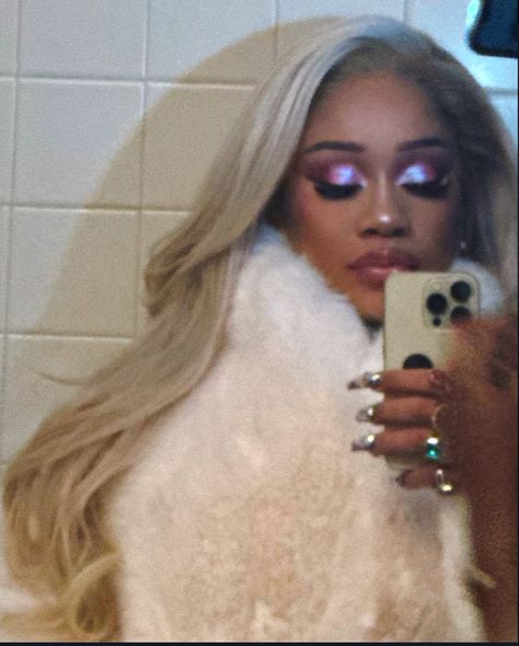 Icy Girl Aesthetic, Icy Girl, Blonde Lace Front Wigs, Female Rappers, Miss Dior, Top Shelf, Feminine Energy, Makeup Inspo, Aesthetic Girl