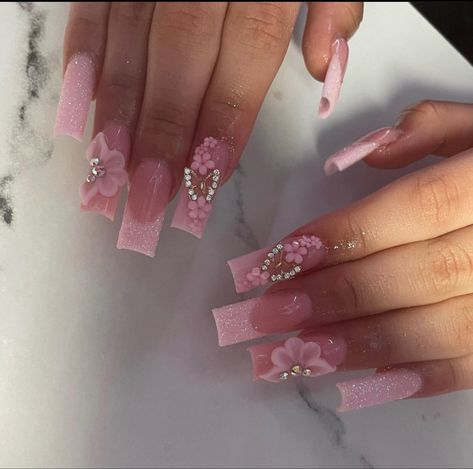 Quinceanera Nails, Unghie Nail Art, Light Pink Nails, Bling Acrylic Nails, Acrylic Nails Coffin Short, Pink Acrylic Nails, Square Acrylic Nails, Nails Inspo, Long Acrylic Nails