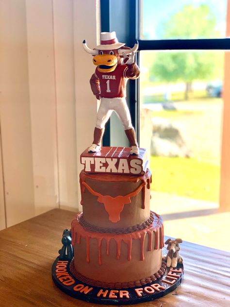 Ou Grooms Cake, Texas Cake Theme, University Of Texas Cake, University Of Texas Grooms Cake, Cake University, Texas Wedding Cake Topper, Texas A&m Grooms Cake, Texas Cake, University Of Texas